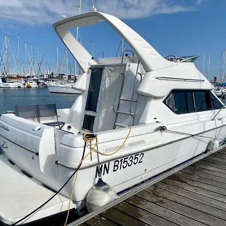Nuit Insolite Sur Un Bateau Linge Et Menage Inclus *